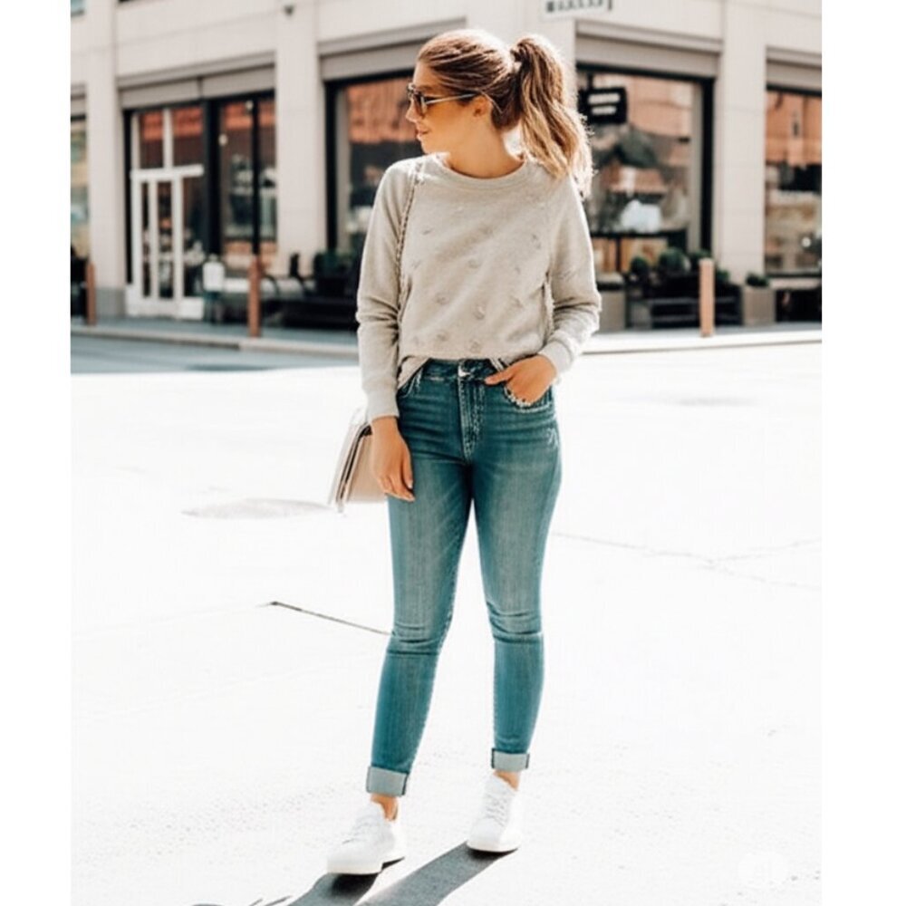 NWT Rococo Sand grey glitter sequin sweatshirt, M